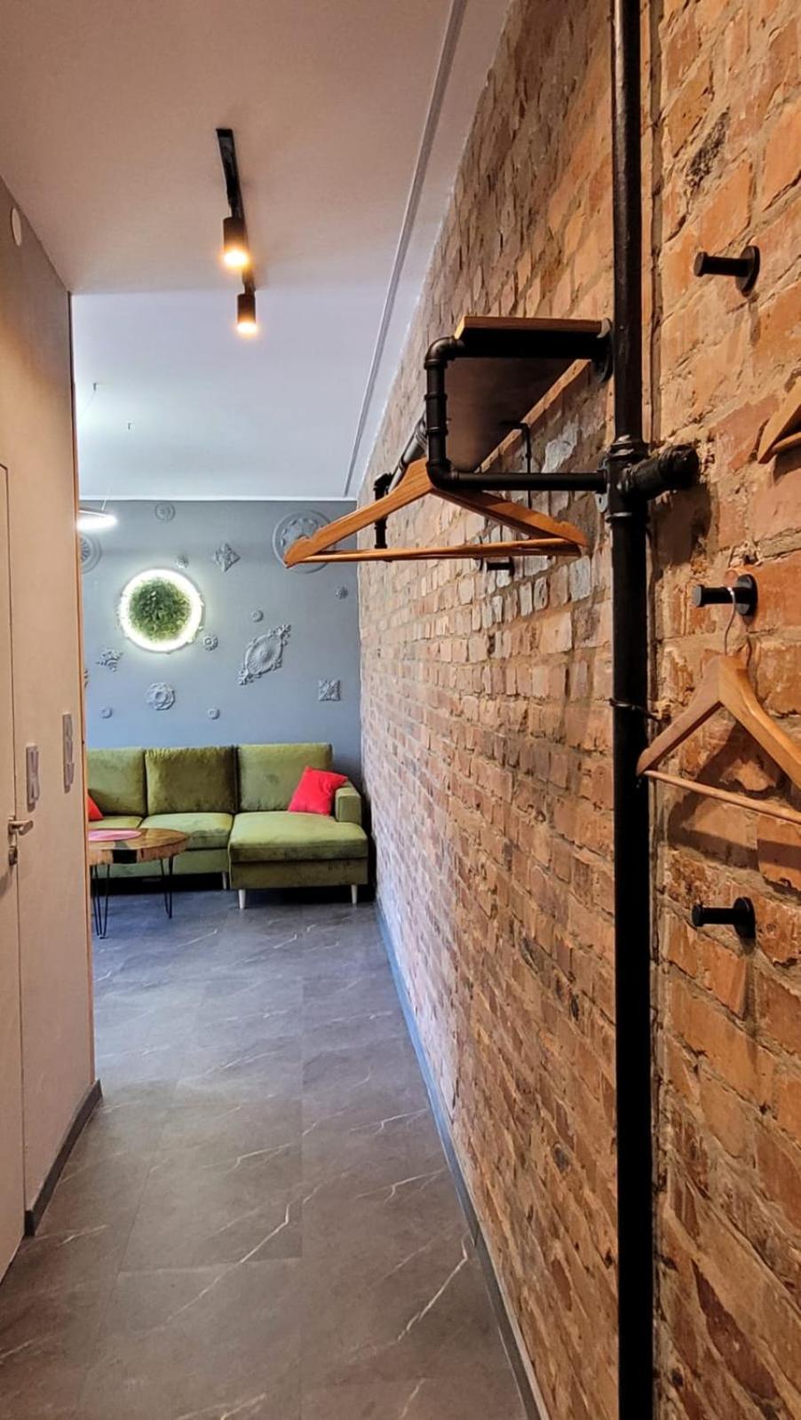 Apartament Czasu Jak Marasu Nikiszowiec คาโตวีตเซ ภายนอก รูปภาพ
